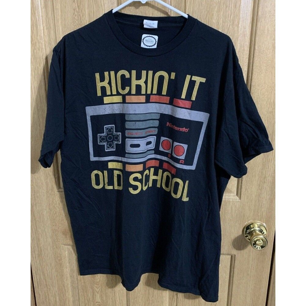 Nintendo Kickin It Old School Graphic T Shirt Men’s XL Black Retro Gaming